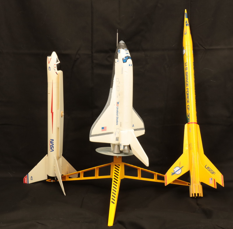 model rockets at target