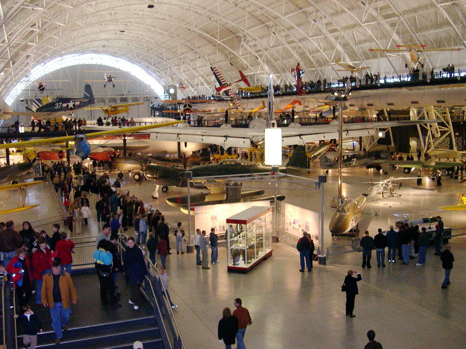 Frst view of the main exhibition floor