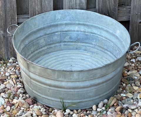 Tub